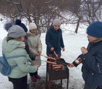 Лыжный поход, горка, каток..!