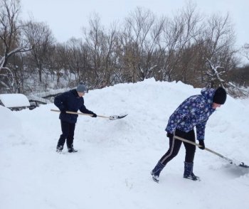 Акция волонтеров " Снежный десант"
